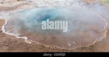 Blesi - sources chaudes près de Stokkur geyser Banque D'Images