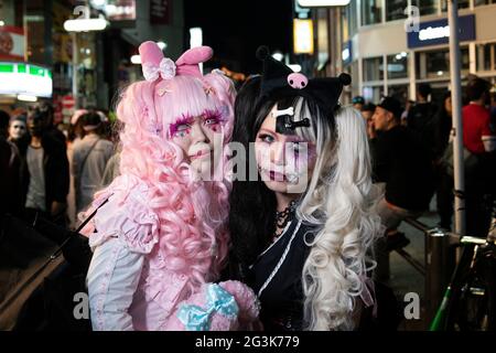 Personnes célébrant Halloween à Shibuya, Tokyo, Japon Banque D'Images
