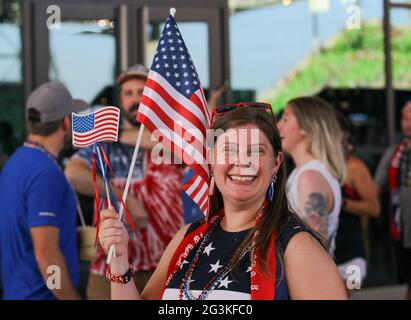 Austin, Texas, États-Unis. 16 juin 2021. Un partisan attend le début d'un ami international entre les États-Unis et le Nigeria le 16 juin 2021 à Austin, Texas. Crédit : Scott Coleman/ZUMA Wire/Alay Live News Banque D'Images