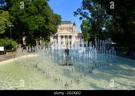 Le Théâtre National Ivan Vazov à Sofia, Bulgarie. Banque D'Images