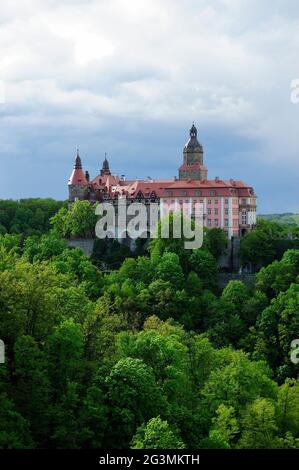 Walbrzych, pologne, château de Ksiaz, zamek Ksiaz, Ksiaz, Polska, Pologne, laque de dolny, basse silésie, aero, air, saison, paysage, Banque D'Images