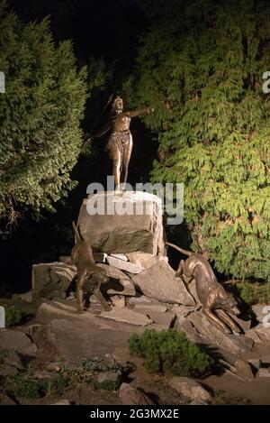 '21.10.2018, Wroclaw, Basse Silésie, Pologne - Diana le chasseur. Dans la mythologie romaine, elle est la déesse de la chasse, de la lune et de l'accouchement, protectrice Banque D'Images