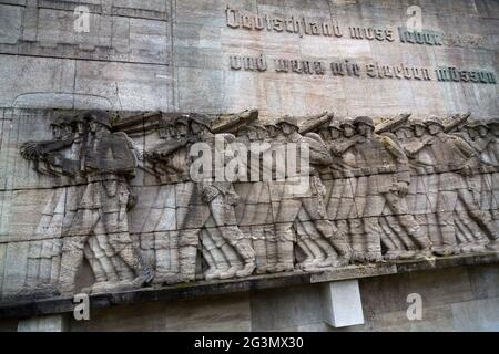 '07.04.2021, Hambourg, Hambourg, Allemagne - mémoire de guerre controversé pour les morts du régiment d'infanterie n° 76 de la première Guerre mondiale, érigé en 1936 Banque D'Images