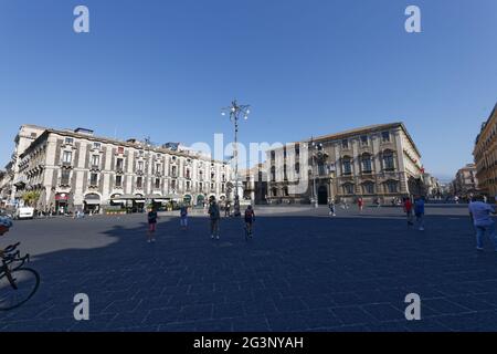 Piazza del Duomo - Catane Italie Banque D'Images