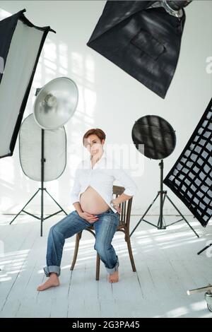 Beauté femme enceinte heureux Smiles gros plan Banque D'Images