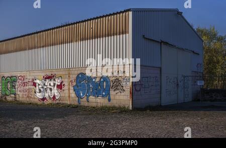 Graffiti à l'ancien atelier Banque D'Images