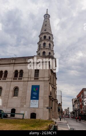 MONTEVIDEO, URUGUAY - 18 FÉVRIER 2015 : Église de San Francisco à Montevideo. Banque D'Images