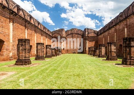 Ruines de la mission jésuite à Jésus de Tavarangue, Paraguay Banque D'Images