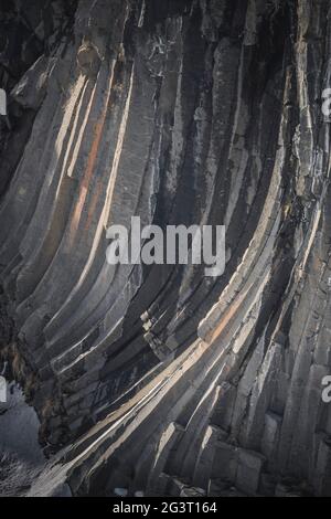 Le canyon de Studlagil a neigé de la vue aérienne Banque D'Images