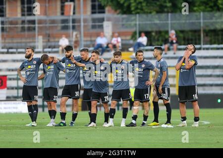 Alessandria, Italie. 17 juin 2021. JOUEURS D'Alessandria PENDANT le match final de Lega Pro Playoff entre l'Alessandria et Padova Calcio au stade Giuseppe Moccagatta. Crédit: Massimiliano Ferraro/Medialys Images/Alamy Live News crédit: Mediaalys Images/Alamy Live News Banque D'Images