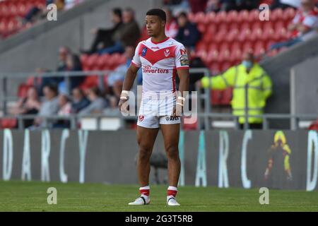 Regan Grace (5) de St Helens pendant le match Banque D'Images