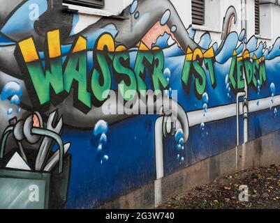 Graffiti avec texte sur un mur à jena Banque D'Images