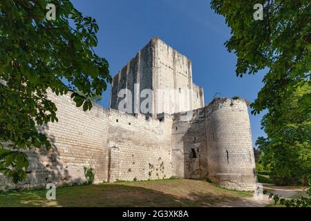 Loches (centre-ouest de la France) : le donjon, les fortifications et la Cité Royale, un complexe de patrimoine classé comme monuments historiques (pas ava Banque D'Images