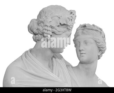 Sculpture ancienne de Bacchus et Ariadne. Statue homme et femme en marbre isolée sur fond blanc. Banque D'Images