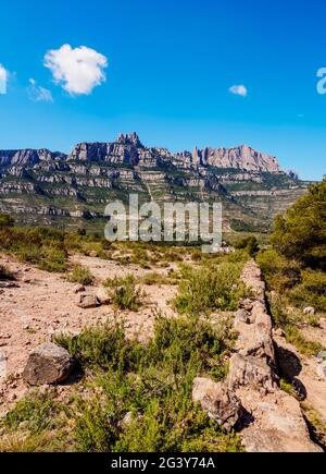 Vue sur Montserrat, une chaîne de montagnes à sommets multiples près de Barcelone, Catalogne, Espagne Banque D'Images