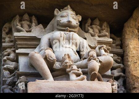 Sculpture au temple de Chaturbhuj, Khajuraho Banque D'Images