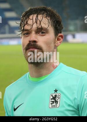 Footballeur allemand Dennis Erdmann TSV 1860 Munich DFB 3e saison de ligue 2020-21 Banque D'Images