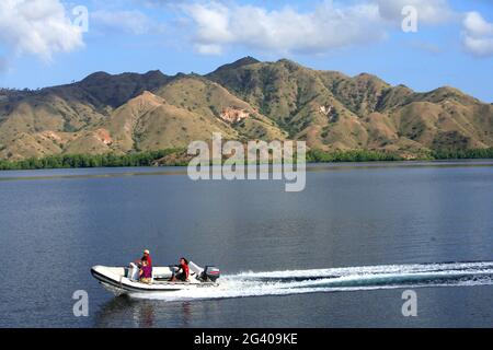 INDONÉSIE. ÎLES NUSA TENGARRA. ÎLE DE KOMODO. CROISIÈRE DE LUXE SILONA Banque D'Images