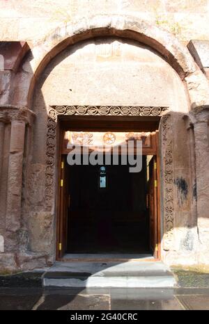 Portes de l'église d'Odzun, dans la province de Lori, Arménie Banque D'Images