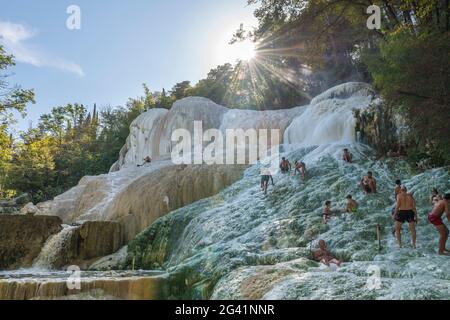 Les sources chaudes de Bagni San Filippo, Val d'Orcia, Toscane, Italie Banque D'Images