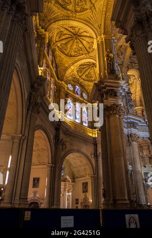 Vue de l'intérieur de la cathédrale de l'Incarnation à Malaga Banque D'Images