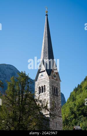 Vue de l'église paroissiale évangélique à Hallstatt Banque D'Images