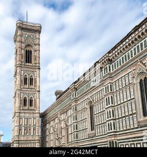FLORENCE, Toscane/Italie - le 19 octobre : vue sur la cathédrale Saint Mary et du beffroi de Florence le 19 octobre 2019 Banque D'Images