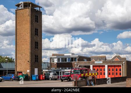 EAST GRINSTEAD, WEST SUSSEX/UK - AOÛT 3 : vue de la caserne de pompiers de East Grinstead le 3 août 2020 Banque D'Images