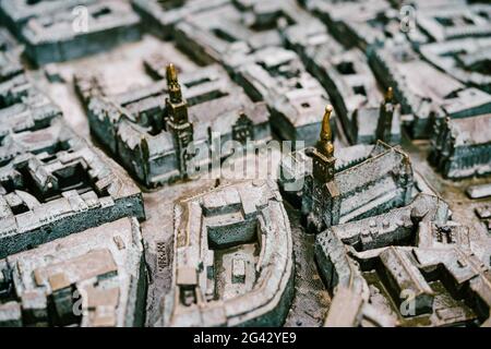 Munich, ALLEMAGNE - 9 MARS 2018 : carte 3D miniature en bronze de Munich. Carte en bronze, modèle de la ville. Ville miniature de Munich à Germa Banque D'Images