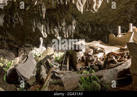 Le lieu historique de l'enterrement de Lombok Parinding à Tana Toraja Banque D'Images