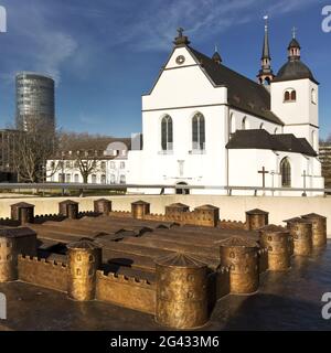 Modèle de fort Divitia Deutz avec Koelntriangle et Alt St. Heribert, Cologne, Allemagne, Europe Banque D'Images