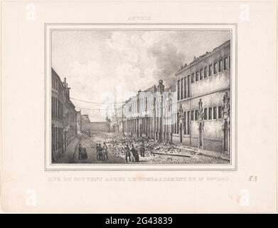 Ruines dans la Kloosterstraat après le bombardement d'Anvers, 1830; Anvers. / rue du couvent après le bombardement du 27 8.bre 1830; Evégenemens de la Belgique Dessinés sur les yeux par des modèles oculants, bruxelles, à la lithographie de Jobard; Evégenens de Bruxelles, Anvers (...) (1831). Ruines dans la Kloosterstraat (rue de Couvent) après le bombardement d'Anvers par les Hollandais le 27 octobre 1830. Partie d'un groupe de tirages de diverses autres séries mais ajouté à la récuueil sur les événements de la révolution belge à Bruxelles, Anvers et Anvers autres villes dans la période du 25 août 1830 au 27 mars Banque D'Images