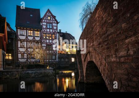 Pont sur Blau dans le Fischerviertel, Ulm, Danube, Alb souabe, Bade-Wurtemberg, Allemagne Banque D'Images