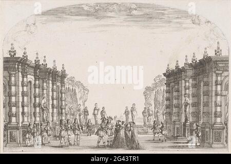 Cinquième acte de 'Mirame' avec dix-sept personnes; représentation de 'Mirame' dans la grande salle du Palais du Cardinal; ouverture du Théâtre de la Grande salle du Palais Cardinal Mirame Tragicomedie. Vue d'une scène où le cinquième acte de 'Mirame' est augmenté par dix-sept acteurs. La décoration est un jardin avec des images au bord de la mer. Banque D'Images