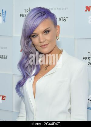 New York, États-Unis. 18 juin 2021. Frankie Shaw assiste à la première mondiale de No soudain Move au Tribeca Festival 2021 à The Battery à New York, NY, le 18 juin 2021. (Photo de Stephen Smith/SIPA USA) crédit: SIPA USA/Alay Live News Banque D'Images