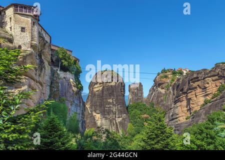 Vue sur les rochers à Meteora, Grèce Banque D'Images