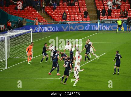 Londres, Royaume-Uni. 18 juin 2021. Tyrone Mings d'Angleterre en action lors du match des Championnats d'Europe de l'UEFA au stade Wembley, Londres. Le crédit photo devrait se lire: David Klein / Sportimage crédit: Sportimage / Alay Live News Banque D'Images