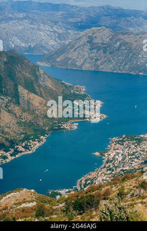 Baie de Kotor depuis les hauteurs. Vue depuis le mont de la baie de Lovcen Banque D'Images