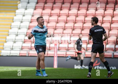 Leigh, Angleterre - 19 juin 2021 - Jack Brown (20) du Hull FC célèbre TRY pendant la Ligue de rugby Betfred Super League Leigh Centurions vs Hull FC au Leigh Sports Village Stadium, Leigh, Royaume-Uni Dean Williams/Alay Live News Banque D'Images