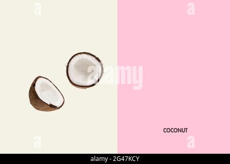 vue de dessus isolée de noix de coco brute fissurée simple minimaliste Banque D'Images