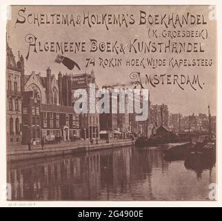 Librairie Scheltema & Holkema ; librairie Scheltema & Holkema (K. Groesbeek) General Book & Kunstandel 74 Rokin Hoek Wide Kapelsteeg Amsterdam. Vue de la jupe vers la place du Dam avec la librairie Scheltema & Holkema au numéro 74, au coin de la grande allée de la chapelle. Avant d'un catalogue de vente. Banque D'Images