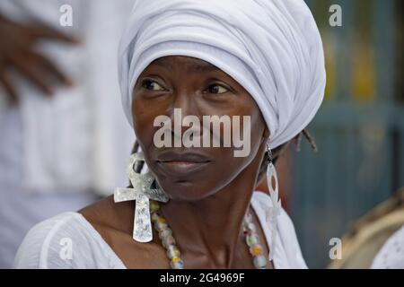 Los Angeles, États-Unis. 19 juin 2021. La première célébration du dix-septième jour férié fédéral à la réouverture du parc Leimert. Leimert Park est un centre culturel de longue date des entreprises et organisations afro-américaines pour Los Angeles. 6/19/2021 Leimert Park, South Los Angeles, CA. USA (photo de Ted Soqui/SIPA USA) crédit: SIPA USA/Alay Live News Banque D'Images