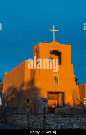 Mission San Miguel vers 1610 connue comme la plus ancienne structure d'église aux États-Unis. Banque D'Images