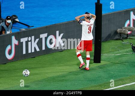 Robert Lewandowski de Pologne réagit lors du match de football de l'UEFA Euro 2020, Groupe E entre l'Espagne et la Pologne le 19 juin 2021 au stade de la Cartuja à Séville, Espagne - photo Joaquin Corchero / Espagne DPPI / DPPI / LiveMedia Banque D'Images