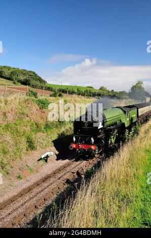 Nouvelle classe A1 pacific No 60163 Tornado passant par Washford sur le chemin de fer West Somerset.15th septembre 2010. Banque D'Images