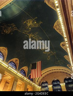 2007 PLAFOND HISTORIQUE (©PAUL HELLEU 1913) HALL PRINCIPAL GRAND TERMINAL CENTRAL (©WARREN & WETMORE 1913) MIDTOWN MANHATTAN NEW YORK CITY USA Banque D'Images