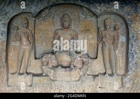 Statue de Bouddha à l'intérieur de Pandav Leni les grottes de Bouddha à Nashik, Maharashtra, Inde. Ce groupe de 24 grottes situé près de Nashik. Banque D'Images