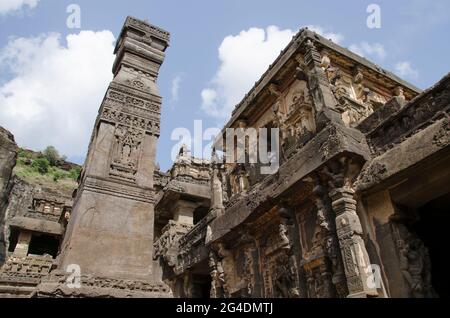 17 juillet 2017, temple de Kailasa, grotte 16 dans le complexe d'Ellora. Un site classé au patrimoine mondial de l'UNESCO à Maharashtra, en Inde Banque D'Images