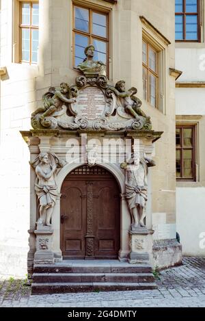 Rothenburg ob der Tauber, Franconie/Allemagne: Altes Gymnasium (ancienne école), portail Banque D'Images