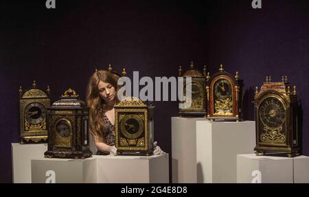 Londres Royaume-Uni 21 juin 2021 Bonhams London , Fine Cloches Paul Quezada-Neiman/Alamy Live News Banque D'Images